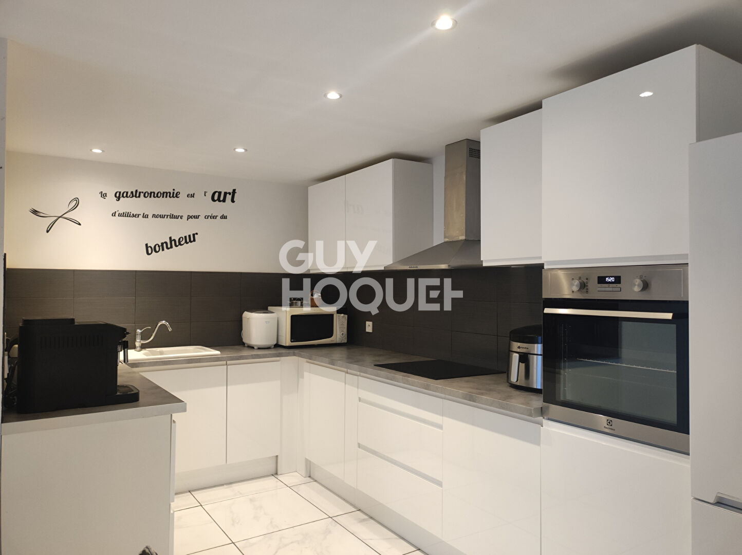 Maison de village située à Souternon de 108 m2