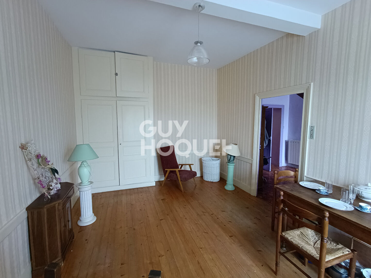 Maison de village à Saint-Just-la-Pendue à rénover