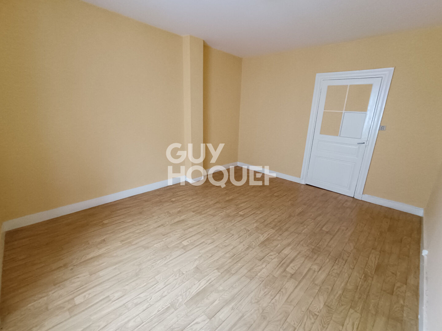 Maison de village à Saint-Just-la-Pendue à rénover