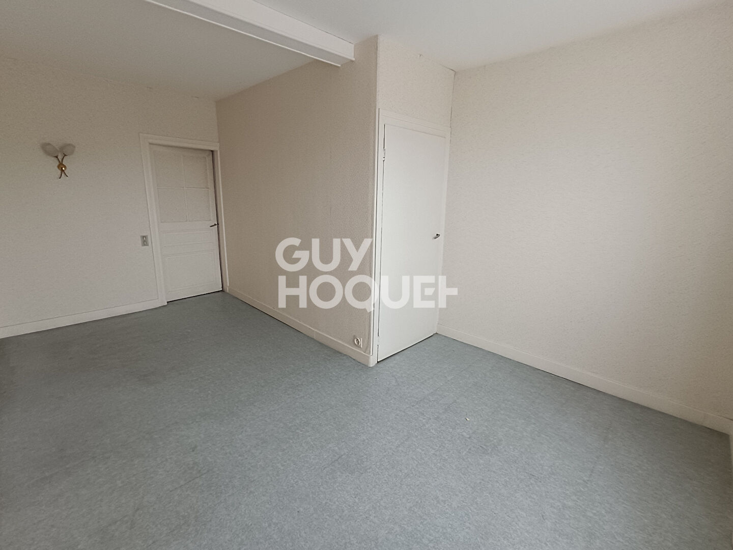 Maison de village à Saint-Just-la-Pendue à rénover