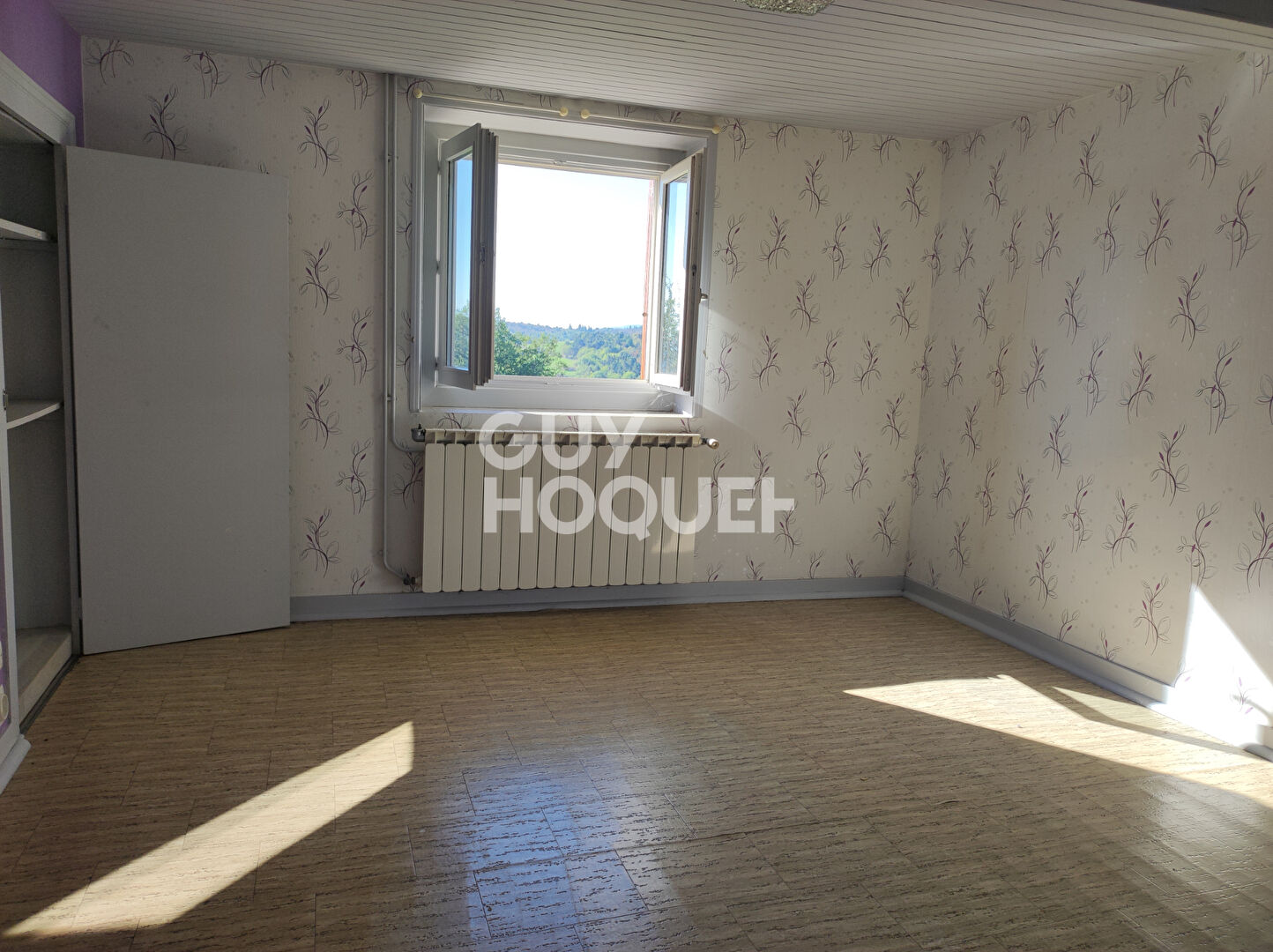 Maison située à Cezay de 105 m2 avec dépendances