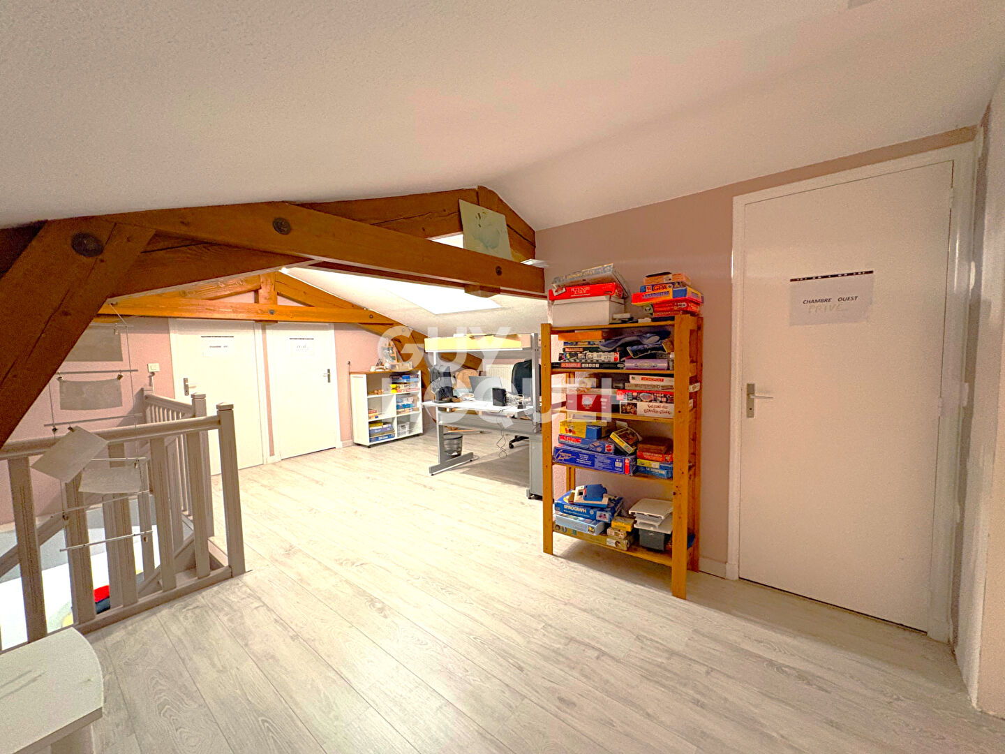 SAVIGNEUX /Centre-ville - Maison familiale