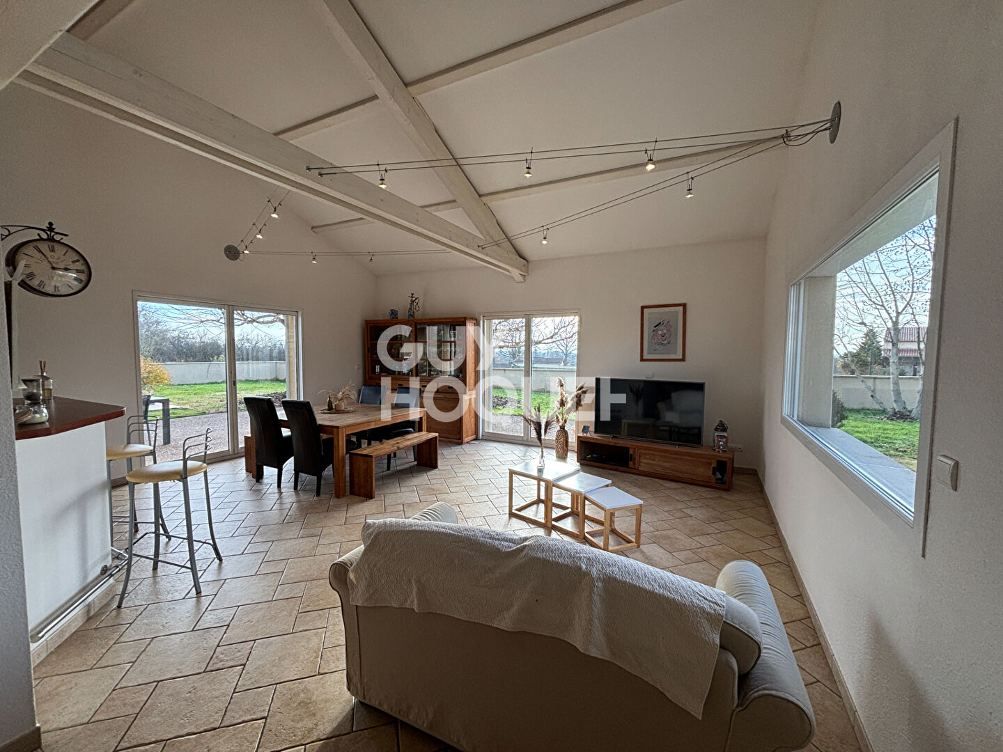 EXCLUSIVITÉ  Superbe maison familiale de 150 m² à Civens !