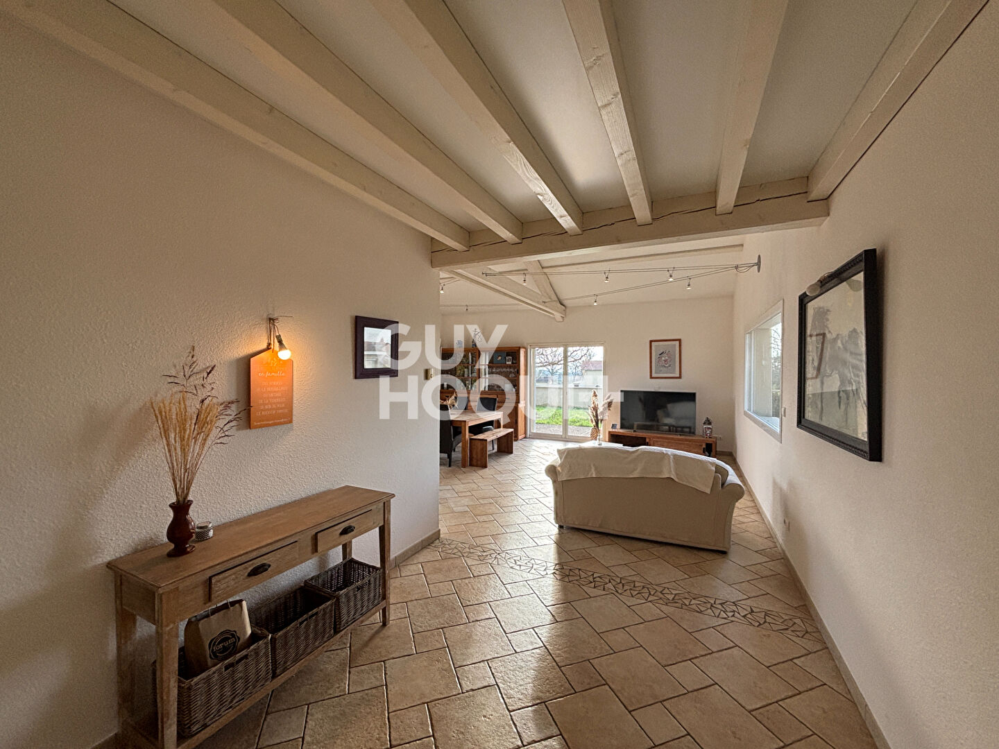 EXCLUSIVITÉ  Superbe maison familiale de 150 m² à Civens !