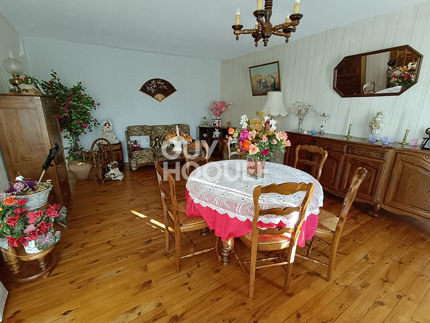 Immeuble de rapport . Fort potentiel locatif de 236 m2