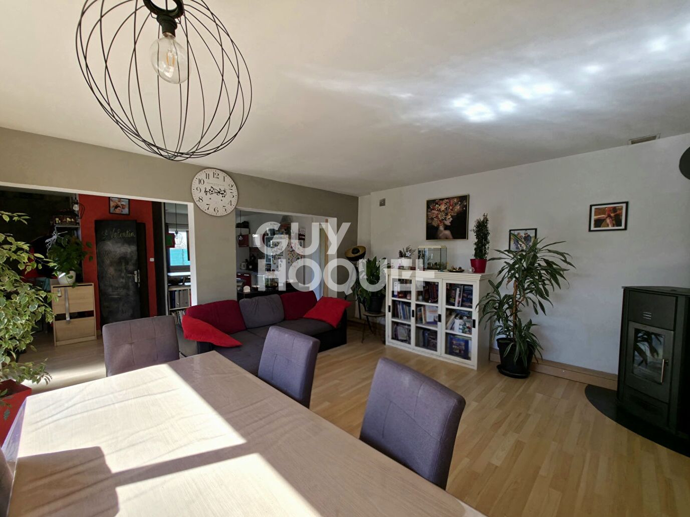 Charmante maison familiale avec jardin arboré de 700 m²