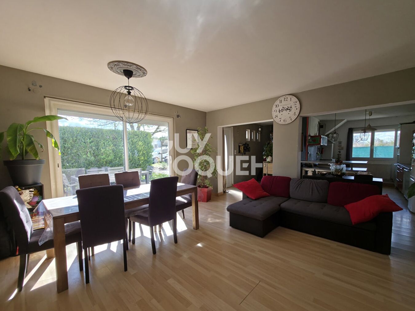 Charmante maison familiale avec jardin arboré de 700 m²