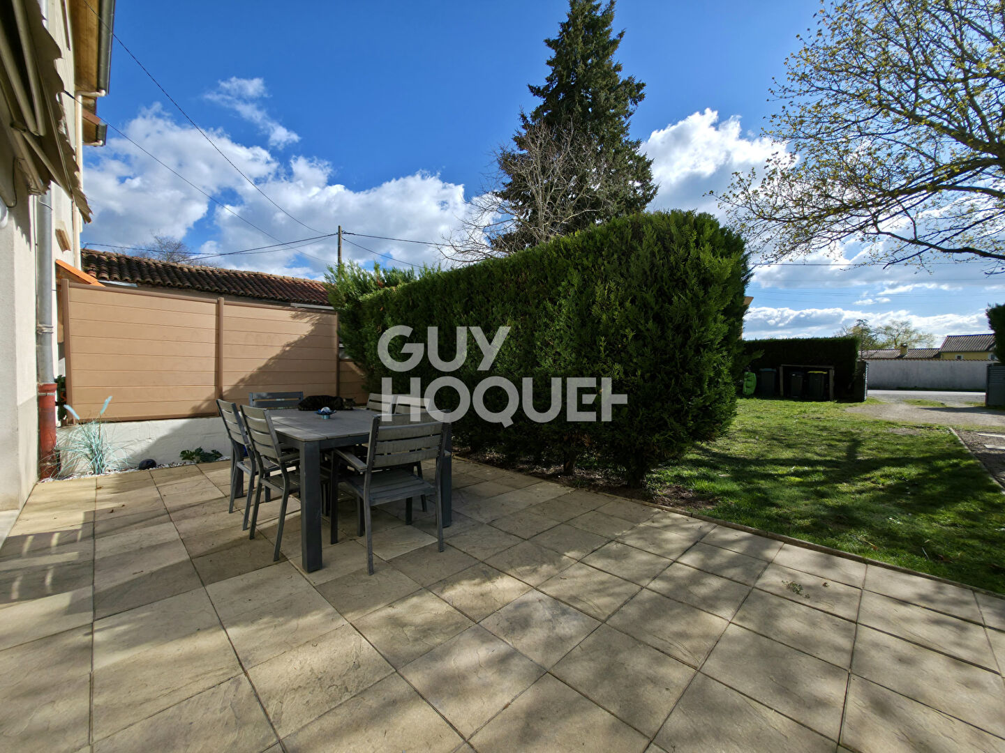 Charmante maison familiale avec jardin arboré de 700 m²