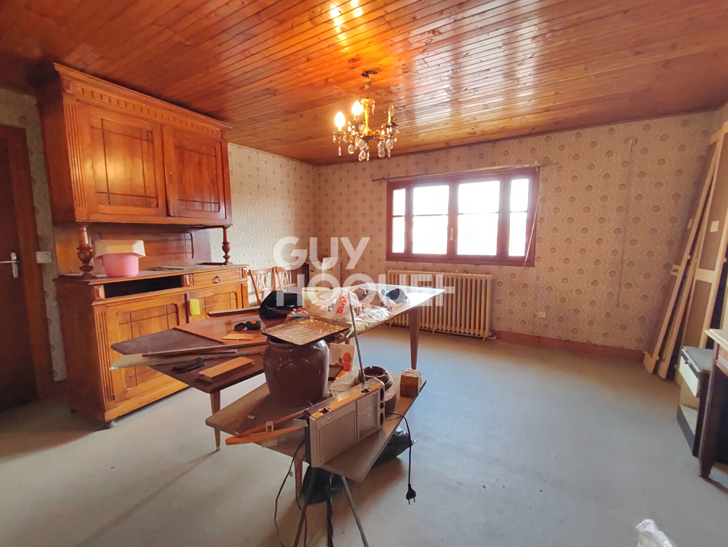 Charmante maison des années 1960 idéalement située .