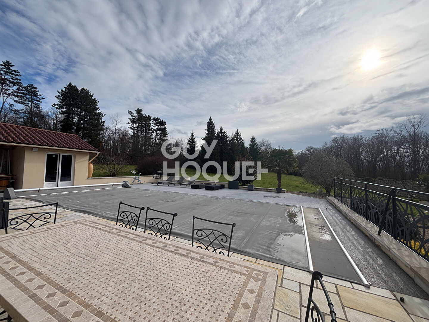 Maison familiale lumineuse avec beaux volumes ! À découvrir absolument !