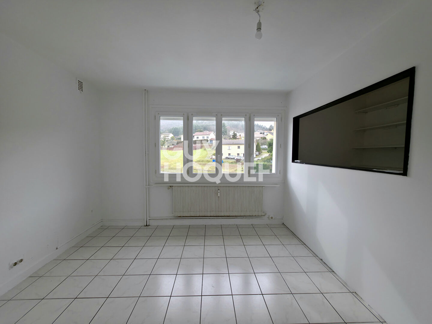 Appartement lumineux avec balcon, garage et cave ! Petite copropriété ! DPE D