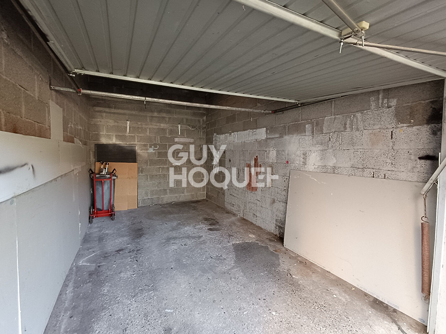 Appartement lumineux avec balcon, garage et cave ! Petite copropriété ! DPE D