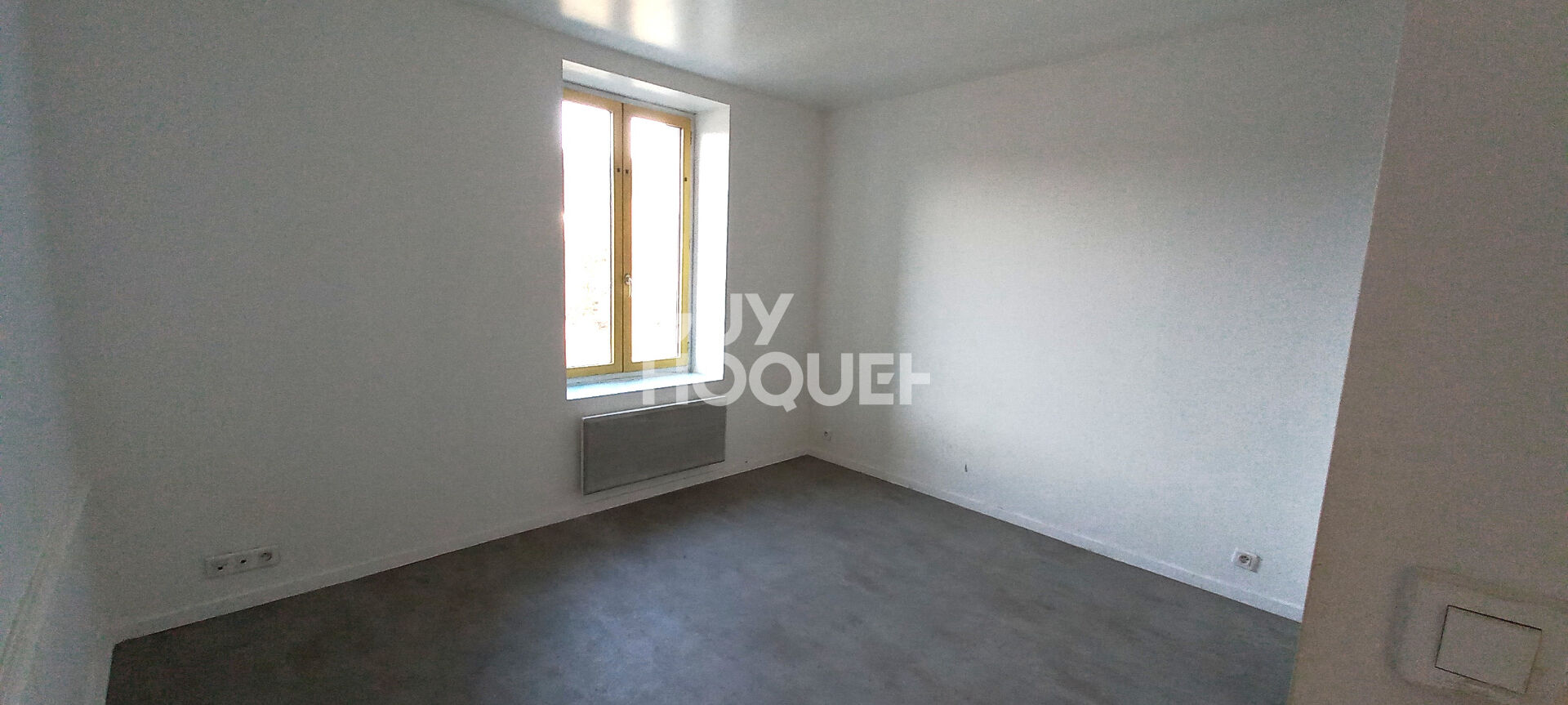 Immeuble Boen Sur Lignon 11 pièce(s) 240 m2