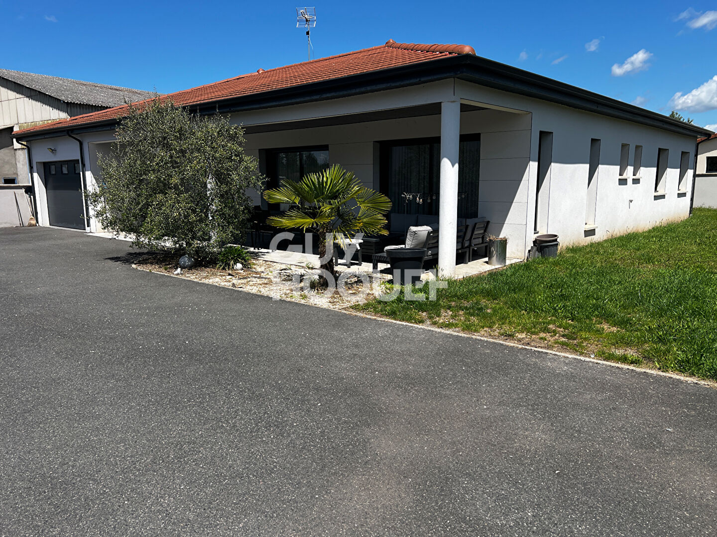 Maison Civens 5 pièces 140 m2