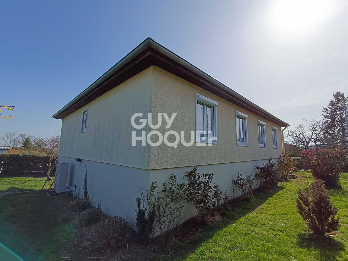 Maison familiale avec studio indépendant dans un quartier calme