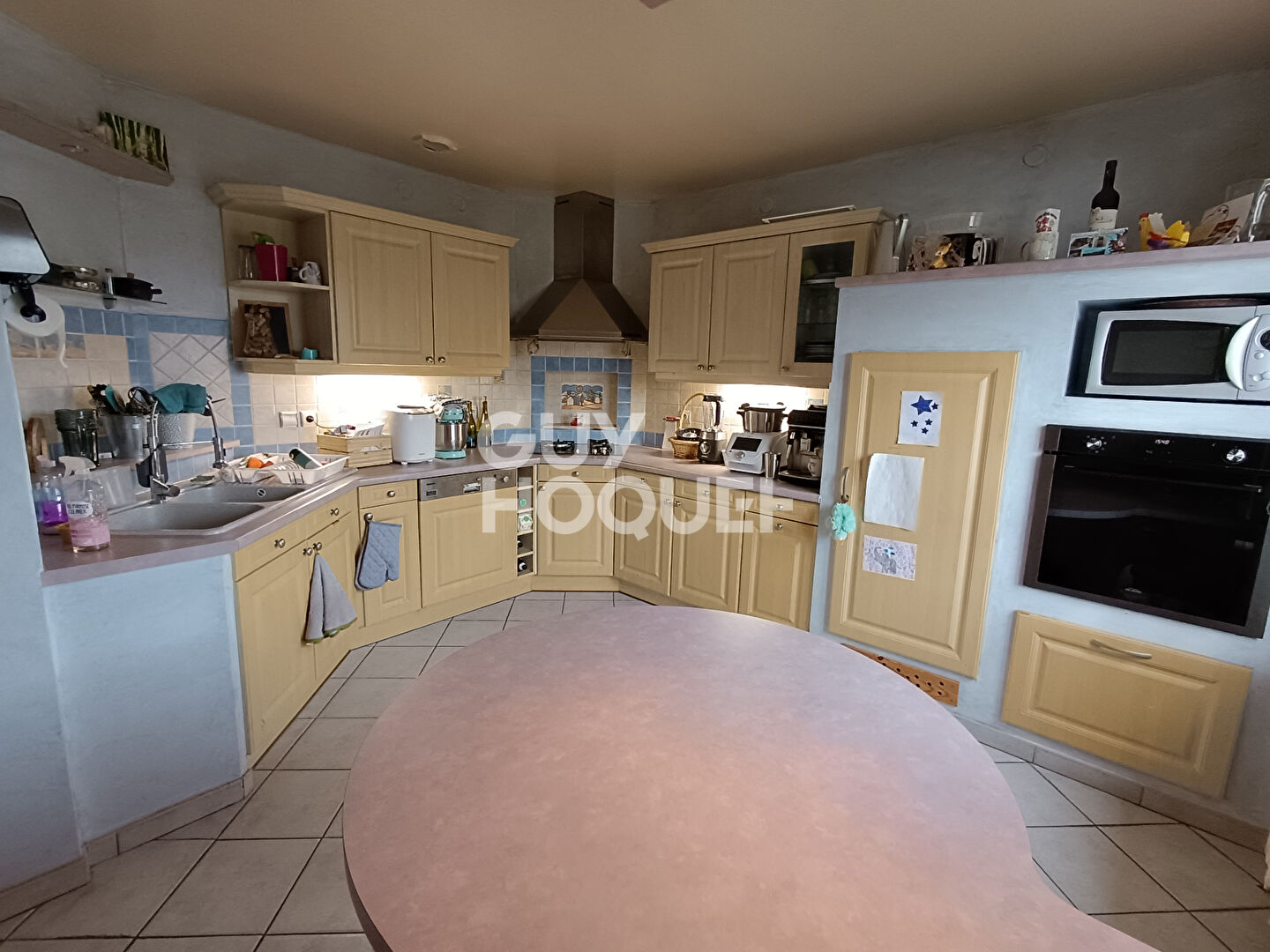 Maison familiale avec studio indépendant dans un quartier calme