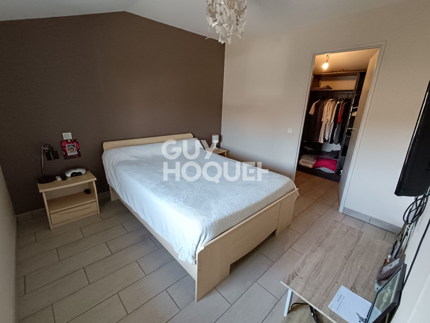 Corps de ferme rénové avec cachet de140 m², Terrain 1400 m² à Cuzieu