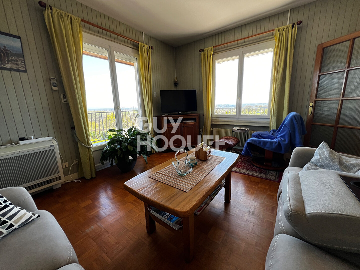 Maison 6 pièces à vendre à Saint Marcel de Felines - Réf 7508