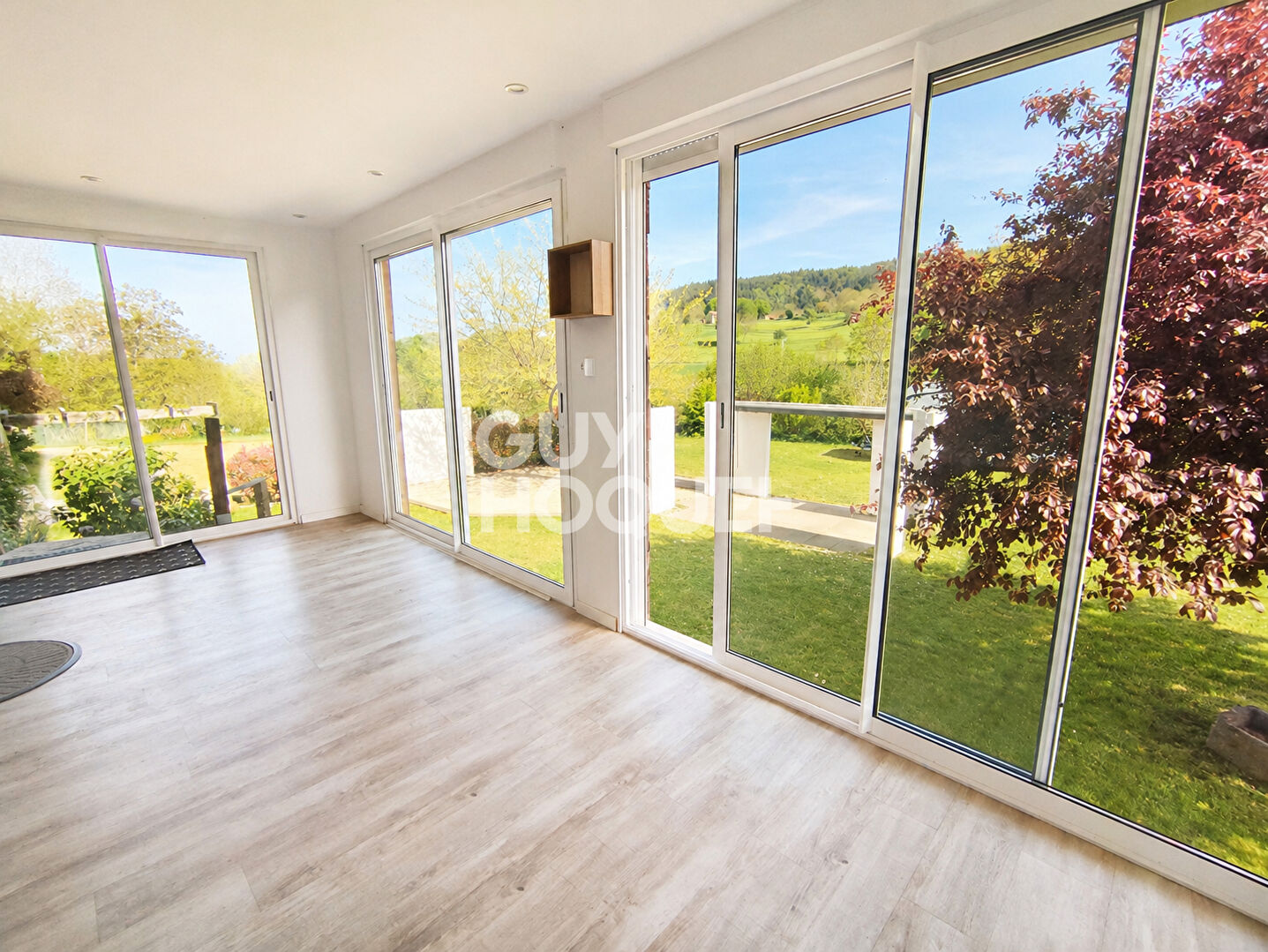 Maison La Cote Saint Didier 6 pièce(s) 180 m2
