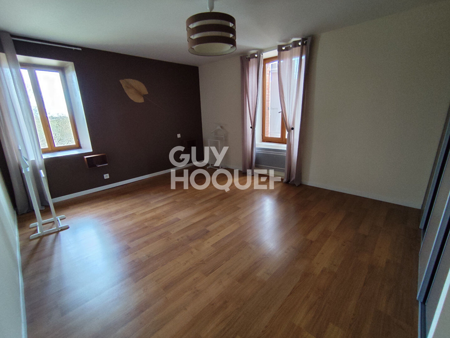 Maison La Cote Saint Didier 6 pièce(s) 180 m2
