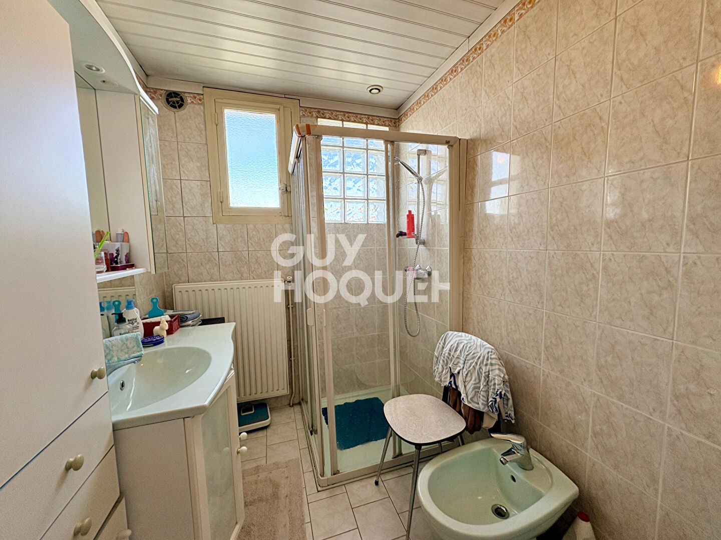 EXCLUSIVITÉ GUY HOQUET MONTBRISON
