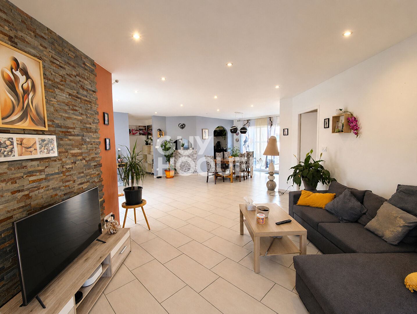 Maison 5 pièces à vendre à Champdieu - Réf 7691