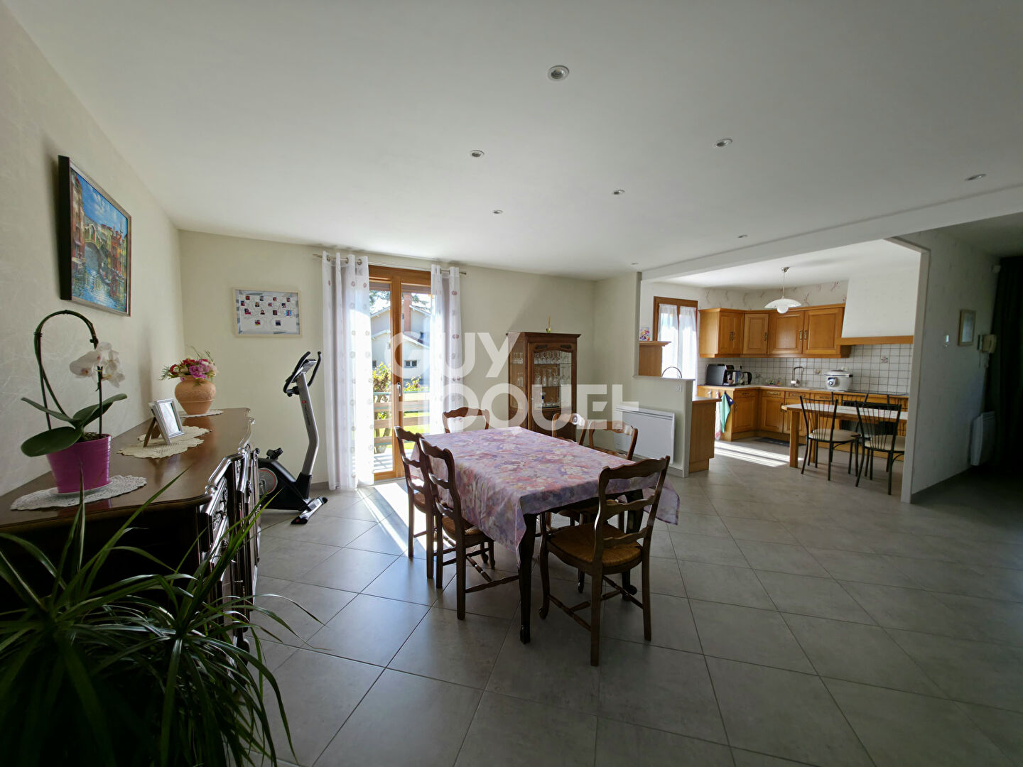 Cadre paisible et beaux espaces pour cette maison familiale de 113 m²