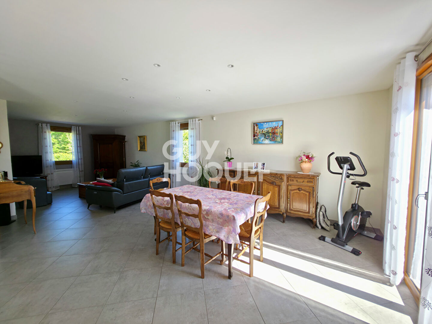 Cadre paisible et beaux espaces pour cette maison familiale de 113 m²