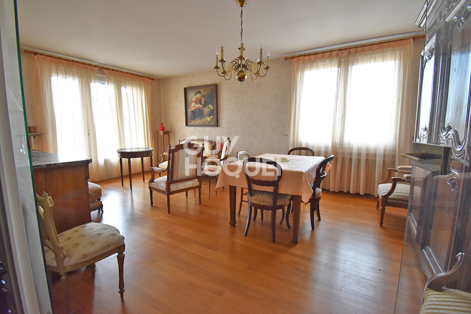Appartement de 77 m2 situé au centre ville de Feurs
