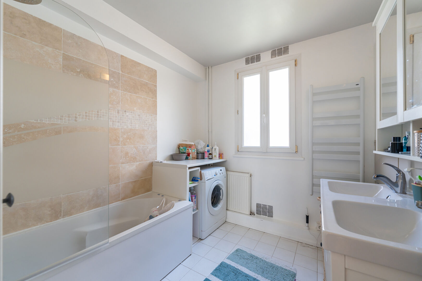 Superbe 4 pièces refait à neuf centre ville de Fonteay Aux Roses