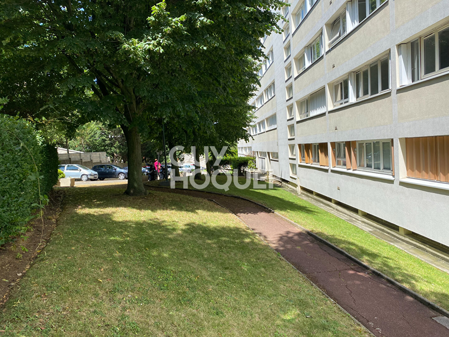 GUY HOQUET - Centre ville, 2 pièces à louer !
