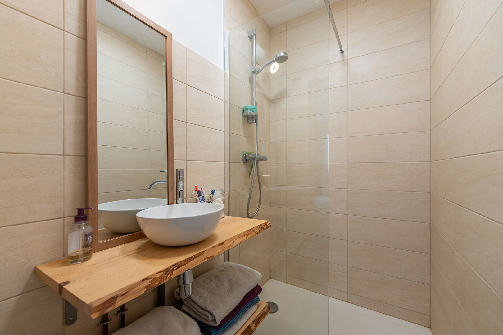 EXCLUSIVITÉ - 5 pièces à vendre en parfait état avec terrasse en centre ville