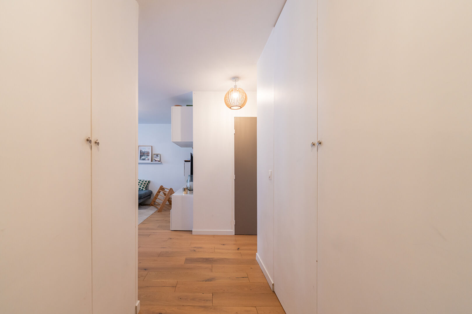 EXCLUSIVITÉ - 5 pièces à vendre en parfait état avec terrasse en centre ville