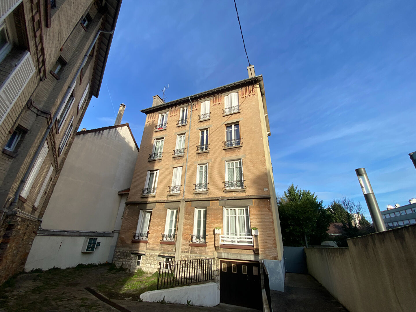 EXCLUSIVITE - Studette en centre ville de Fontenay Aux Roses 