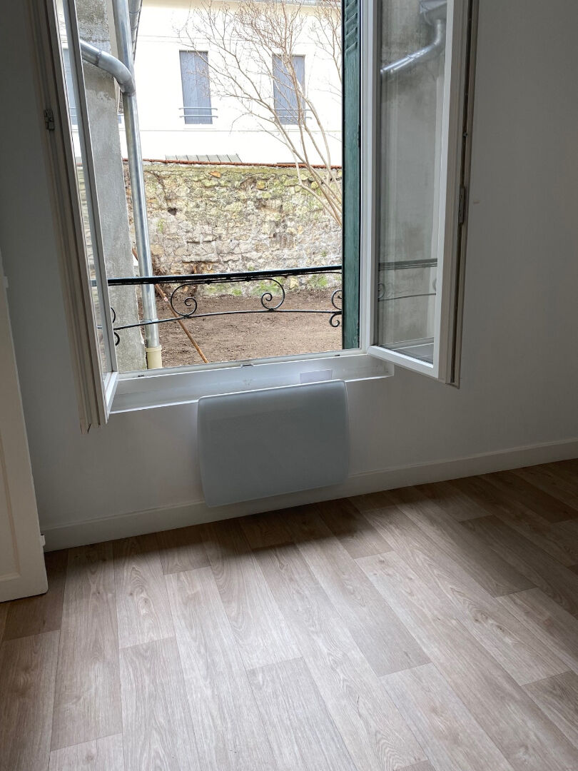 EXCLUSIVITÉ - Petite maison de ville 40 m2 - Location