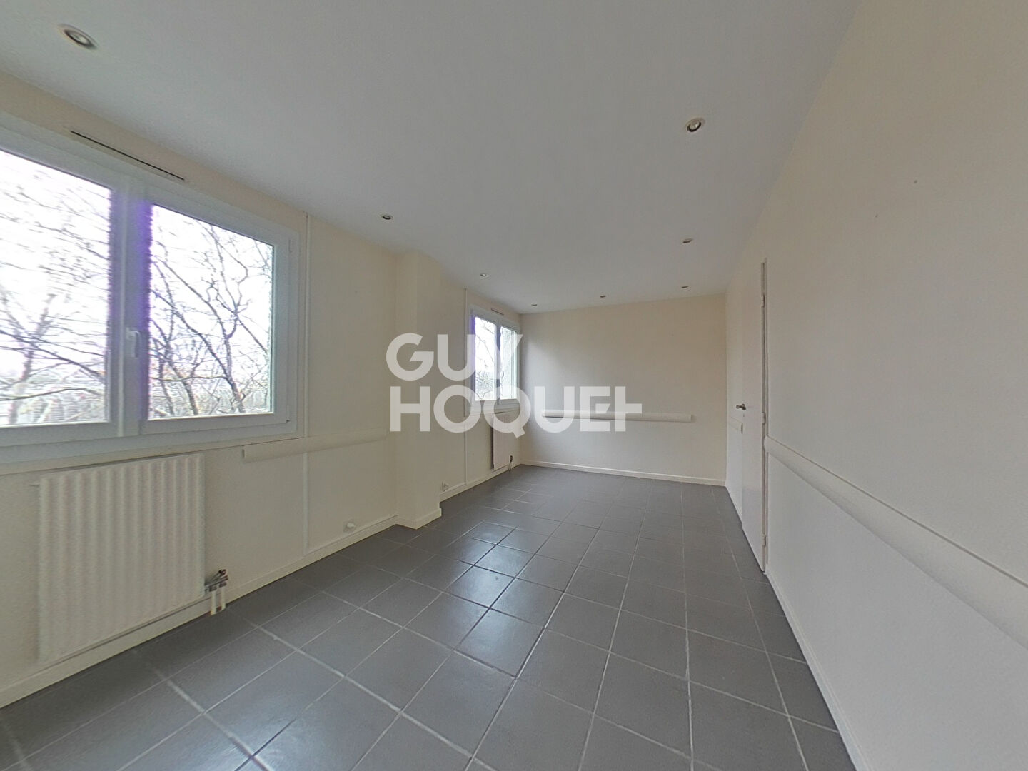 SECTEUR ARDOISES - 3 MIN DU RER A ET E - DPE C