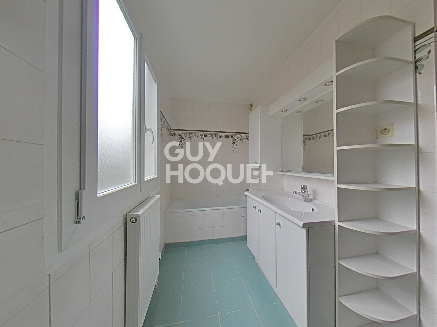 SECTEUR ARDOISES - 3 MIN DU RER A ET E - DPE C