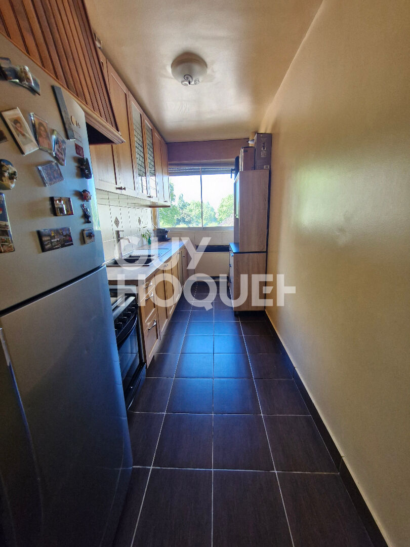 A 10 MIN DU RER A ET E - DPE D - PARKING CAVE BALCON