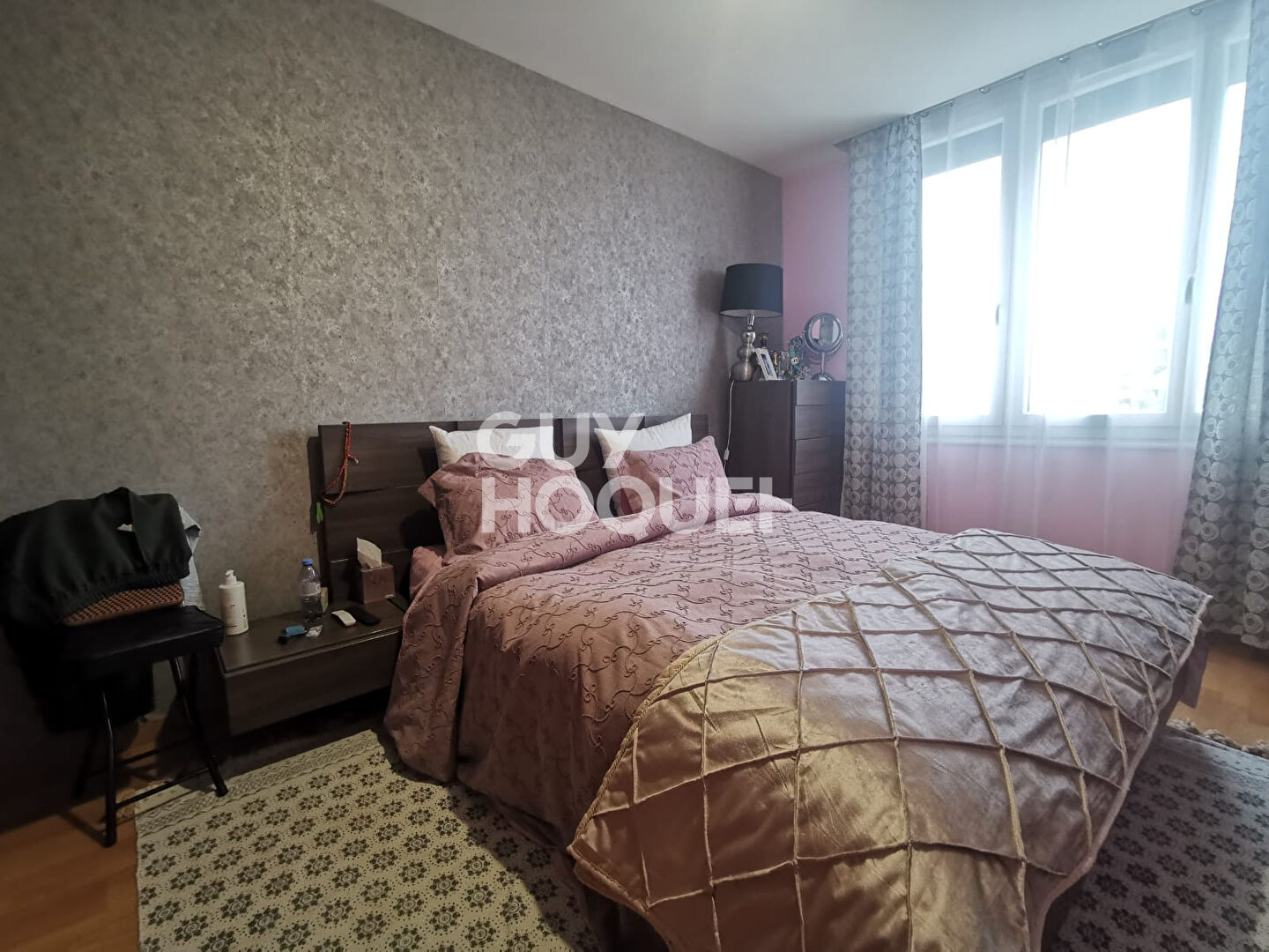 Maison familiale avec jardin et double garage - secteur calme et recherché