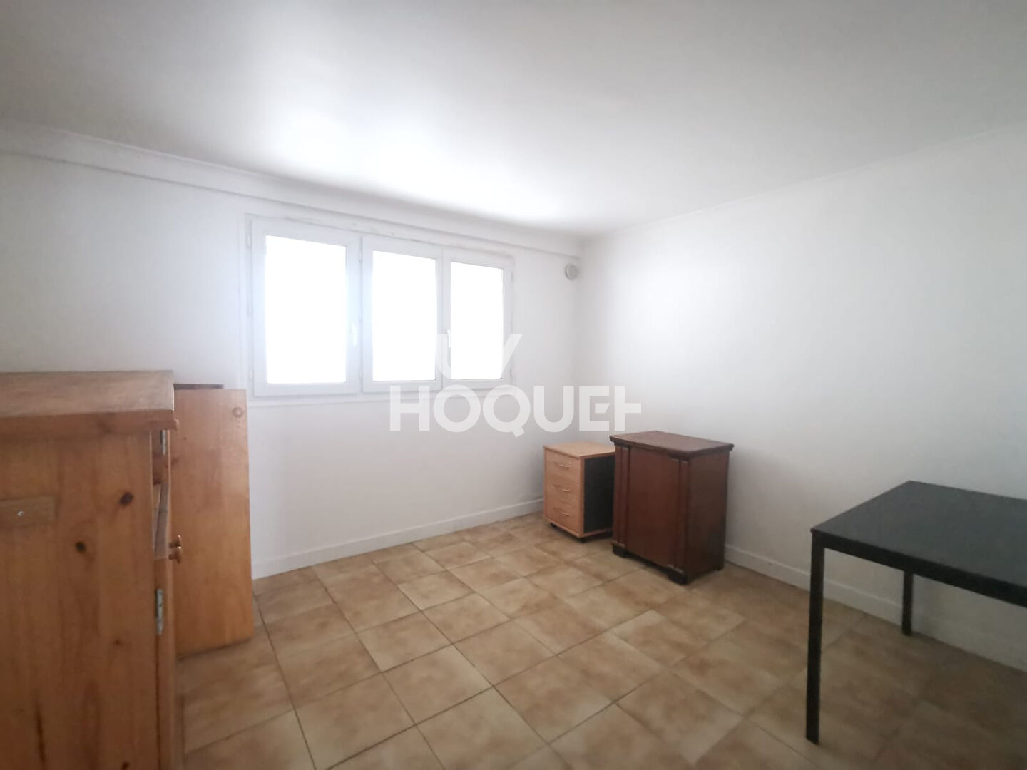 Maison familiale avec jardin et double garage - secteur calme et recherché