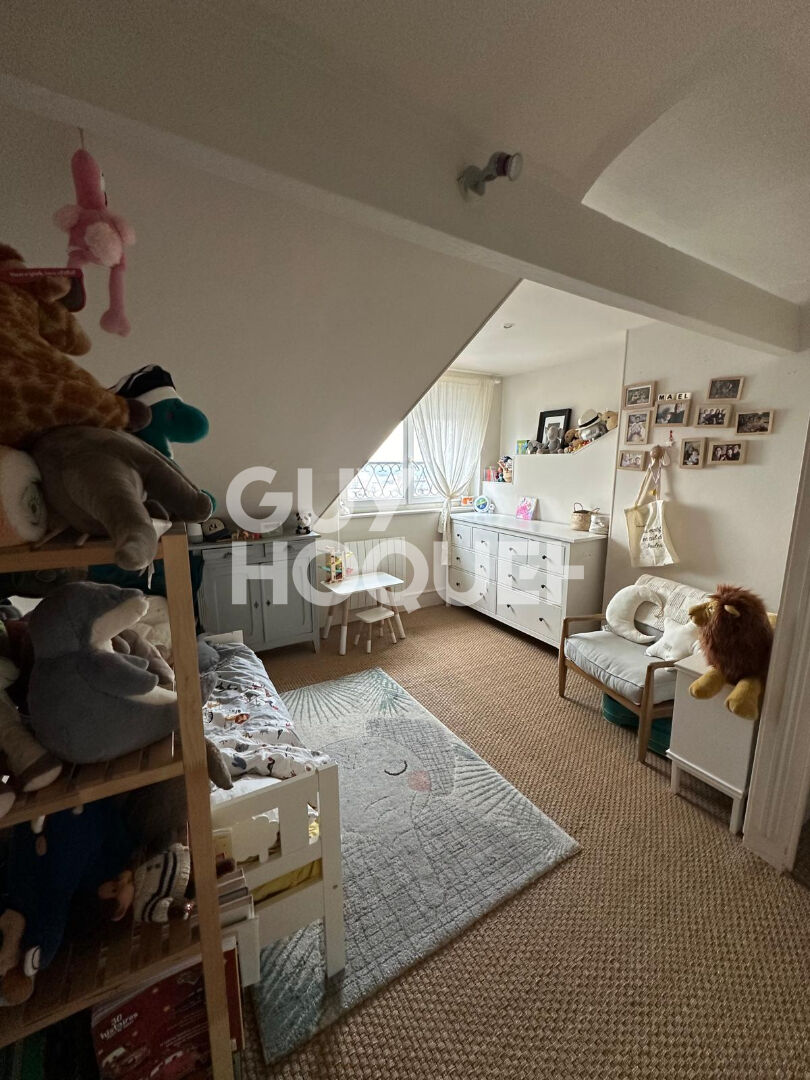 Charmant Duplex Traversant  Secteur Parc des Beaumonts