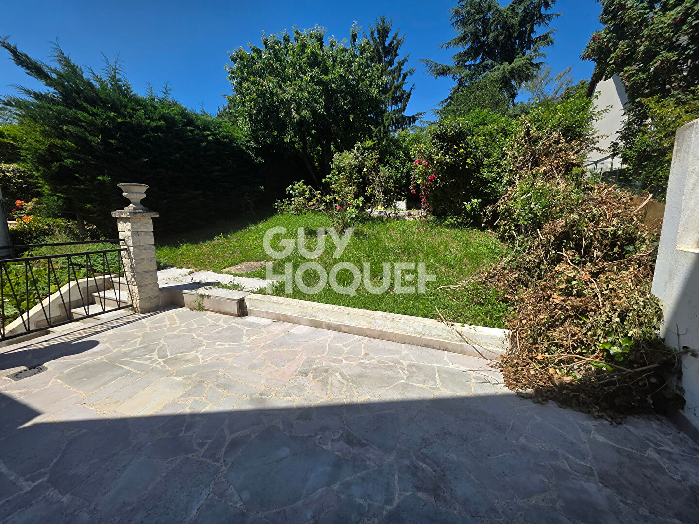 Maison 130 m² - sous-sol total - garage - grand jardin
