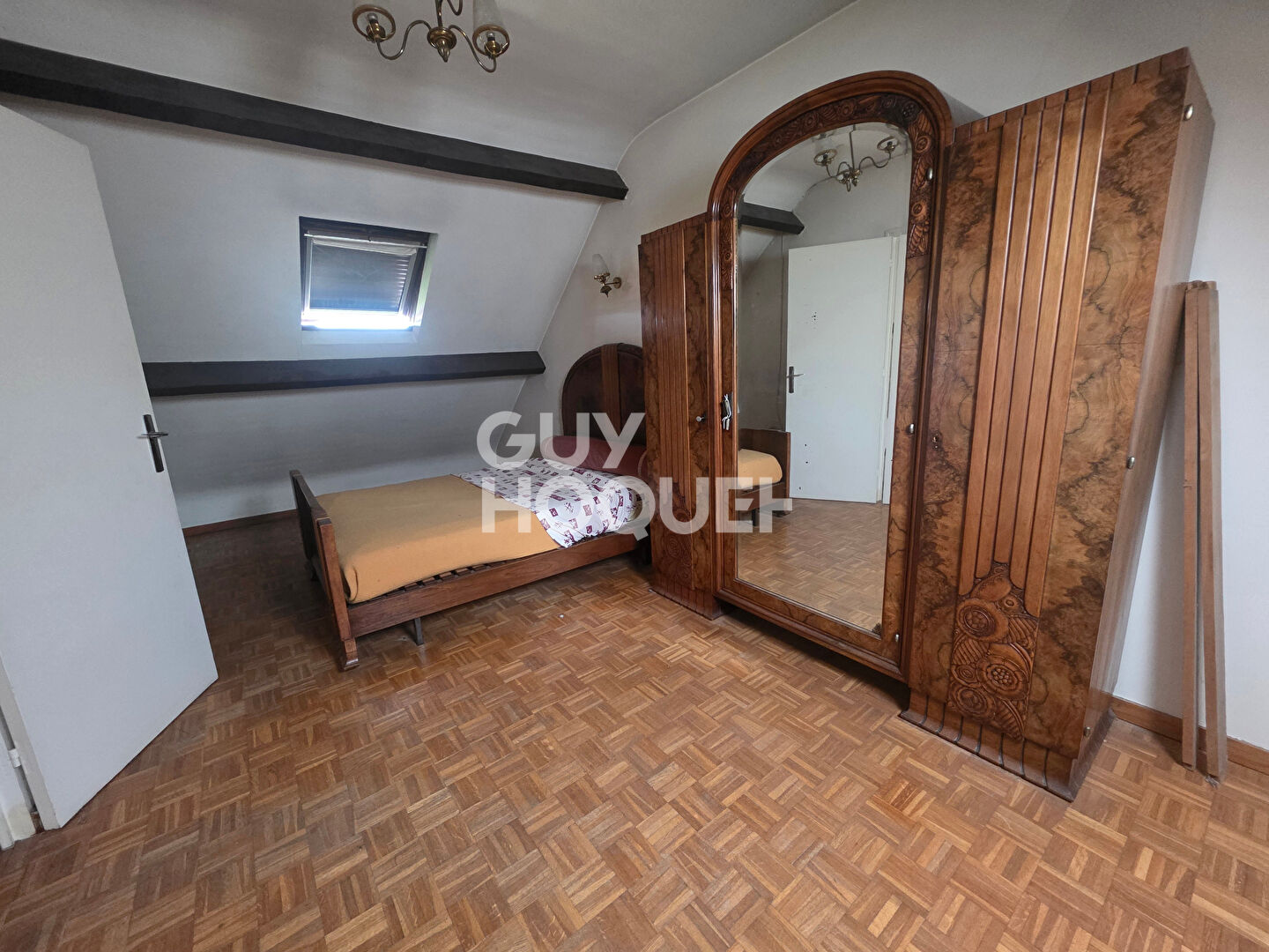 Maison 130 m² - sous-sol total - garage - grand jardin