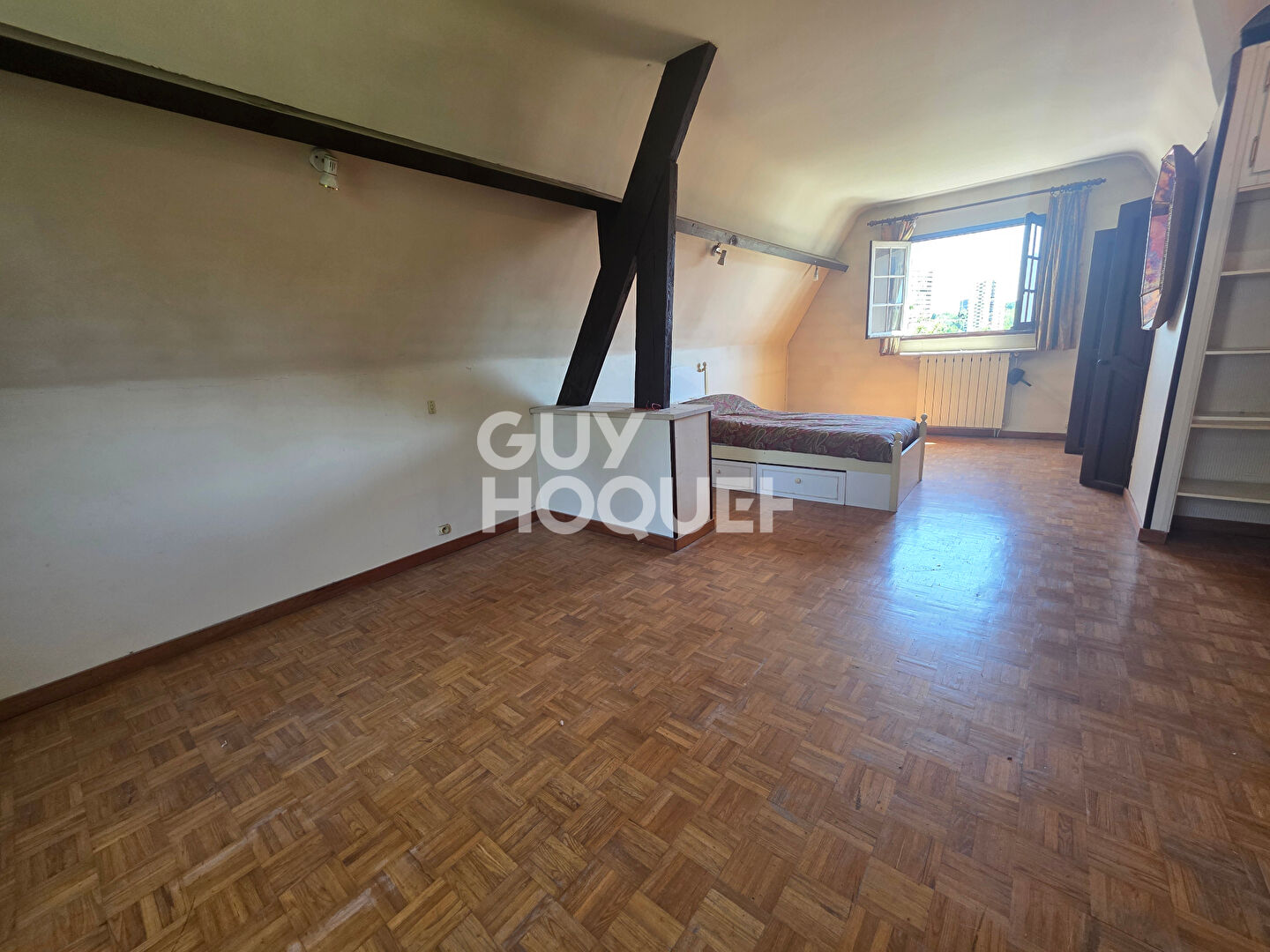 Maison 130 m² - sous-sol total - garage - grand jardin