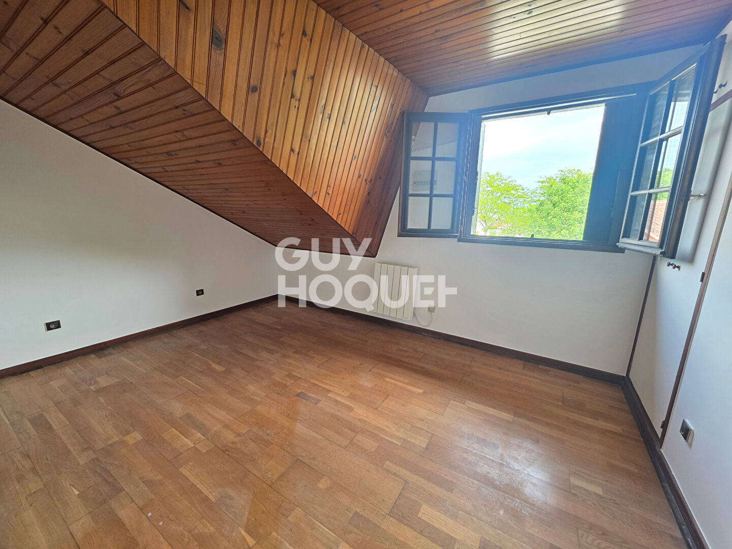 Spacieuse Maison Familiale de 135 m² avec Jardin et Terrasse Sans Vis-à-Vis
