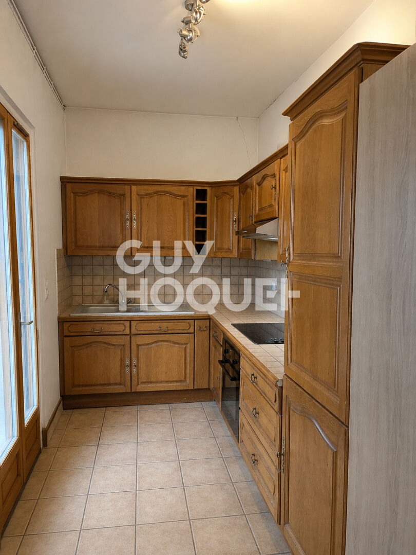 Maison à rénover avec jardin et fort potentiel - Montreuil proche transports