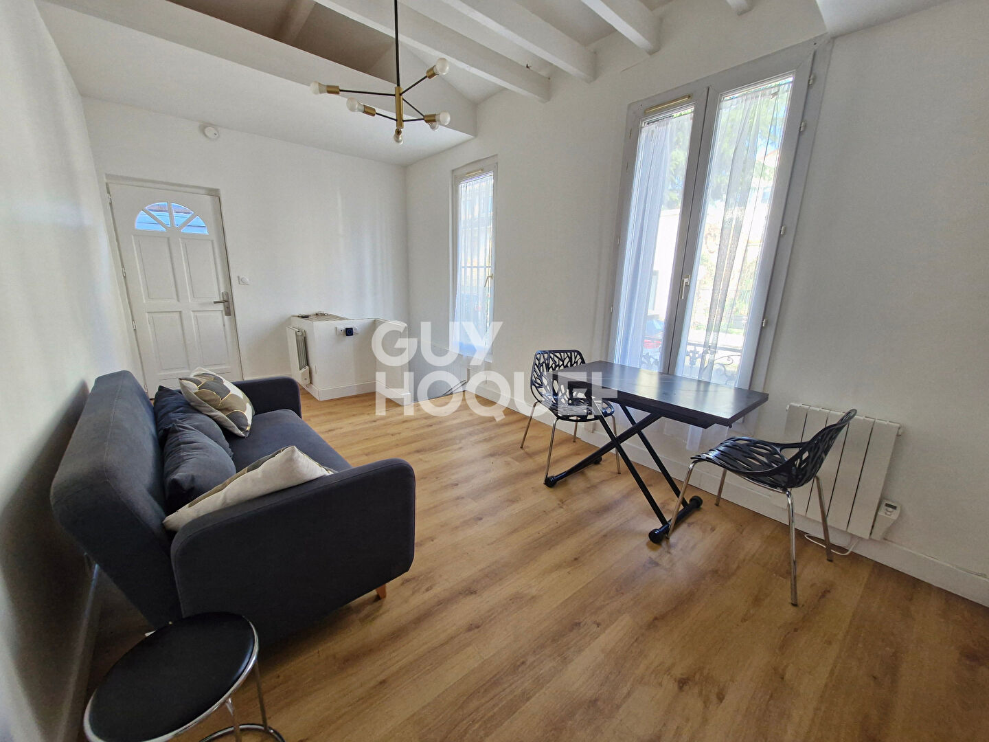 MAISON MUBLEE AVEC TERRASSE 