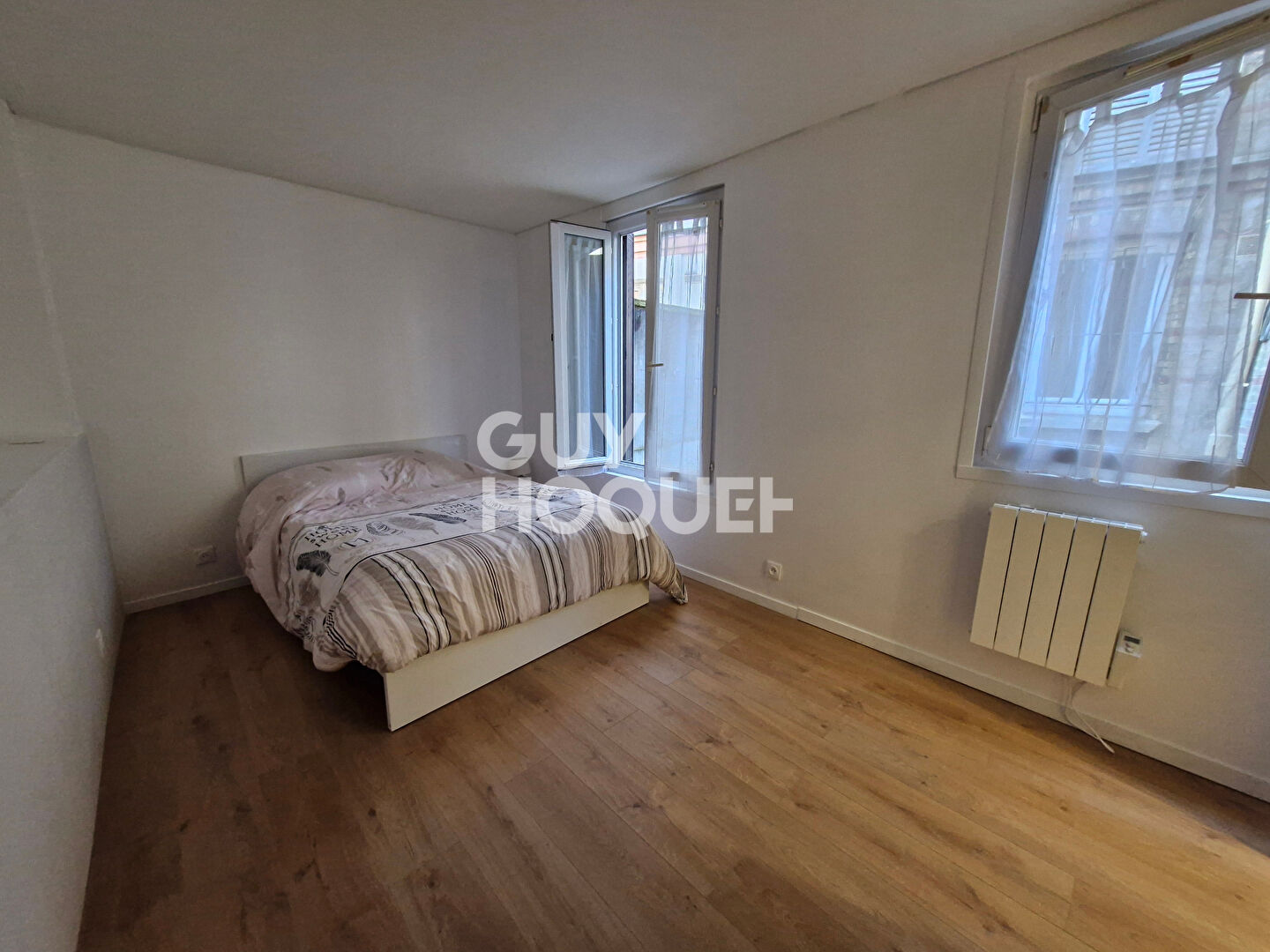 MAISON MUBLEE AVEC TERRASSE 