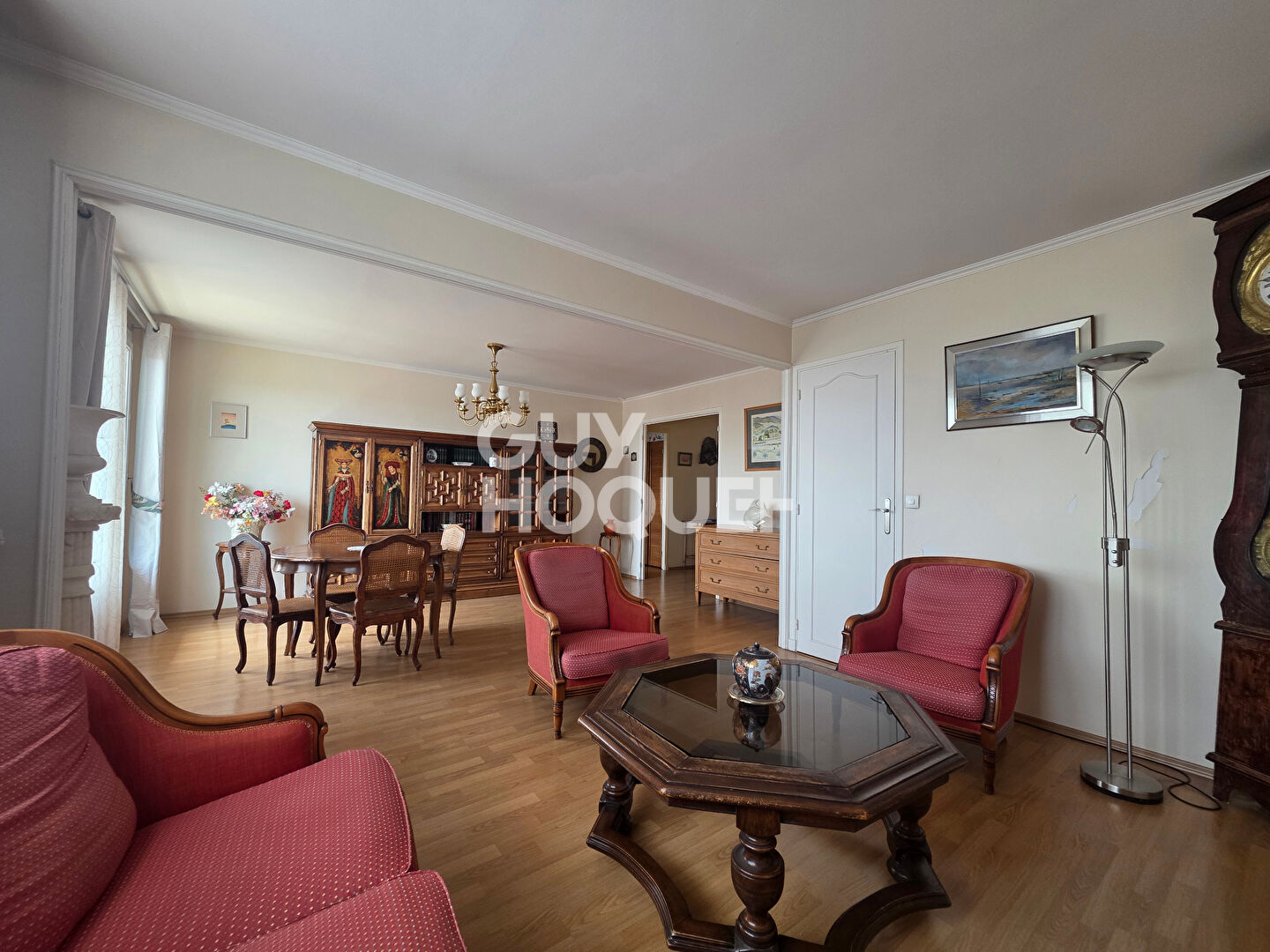 Limite Vincennes ! 86 m² avec vue Tour Eiffel, balcon, terrasse, parking