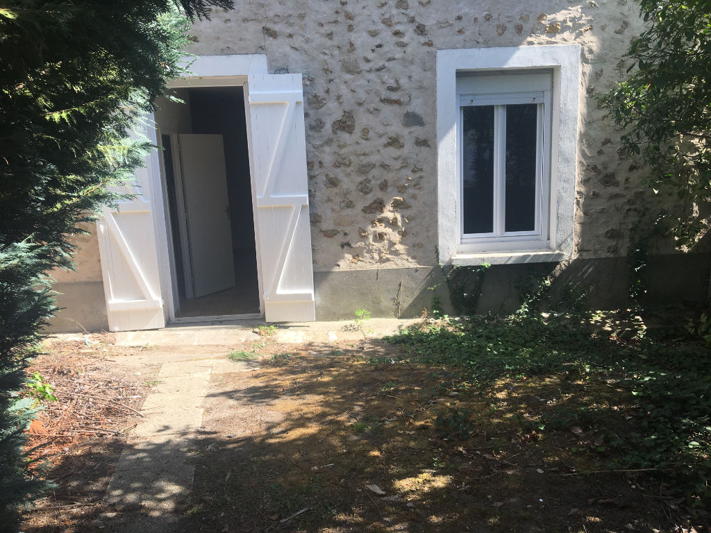 Appartement Saint Maurice Montcouronne 2 pièce(s) 29 m2